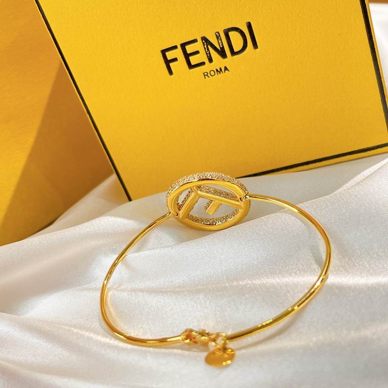 Fendi bracelet 03lyr24